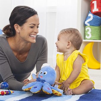 Baby-Einstein-Octoplush-0-3