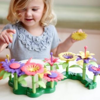Green-Toys-Build-a-Bouquet-Floral-Arrangement-Playset-0-0