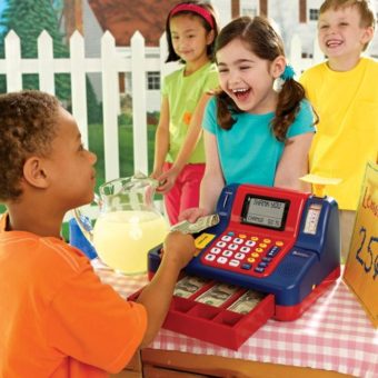 Learning-Resources-Pretend-Play-Teaching-Cash-Register-0-1