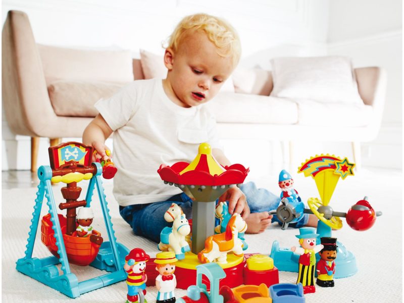 Christmas 2017 Toddler Gift and Toys Buying Guide